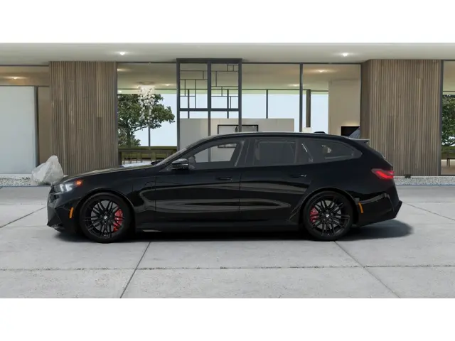 2027 BMW M5 M5 Touring photo 4