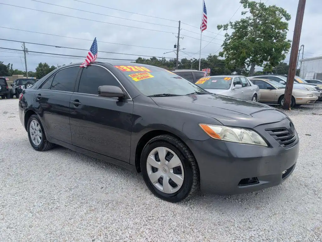 2009 Toyota Camry 2.4 Auto SE's photo