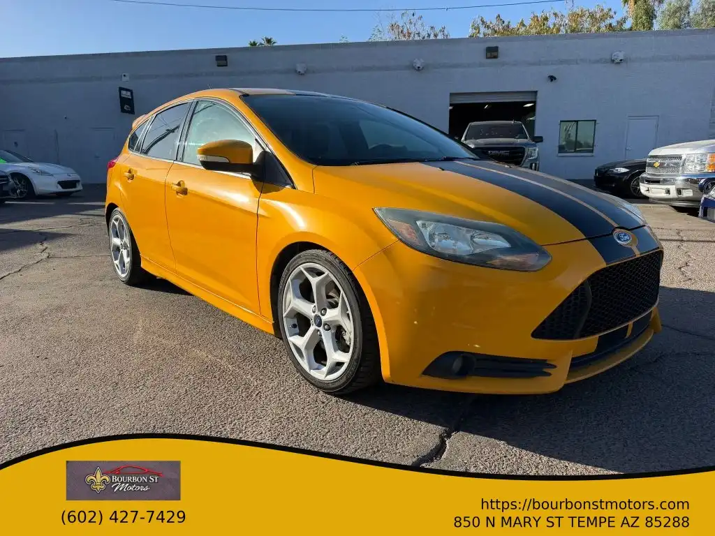 2014 Ford Focus 5 Door Hatch ST's photo