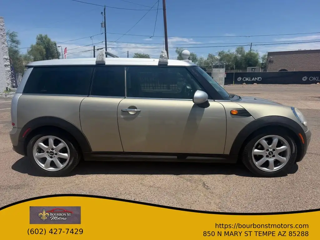 2009 MINI Cooper Clubman's photo