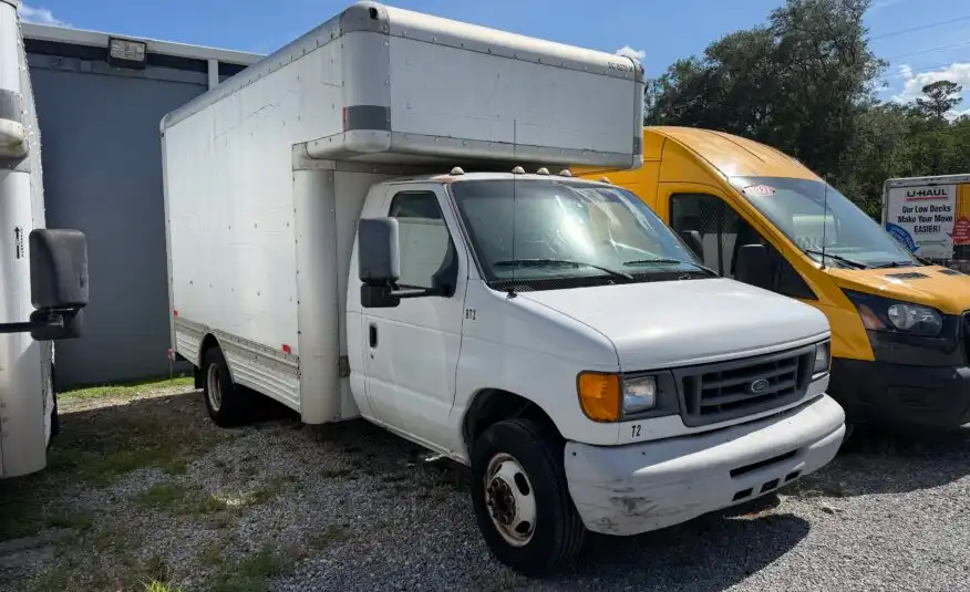 2007 Ford E-Series's photo