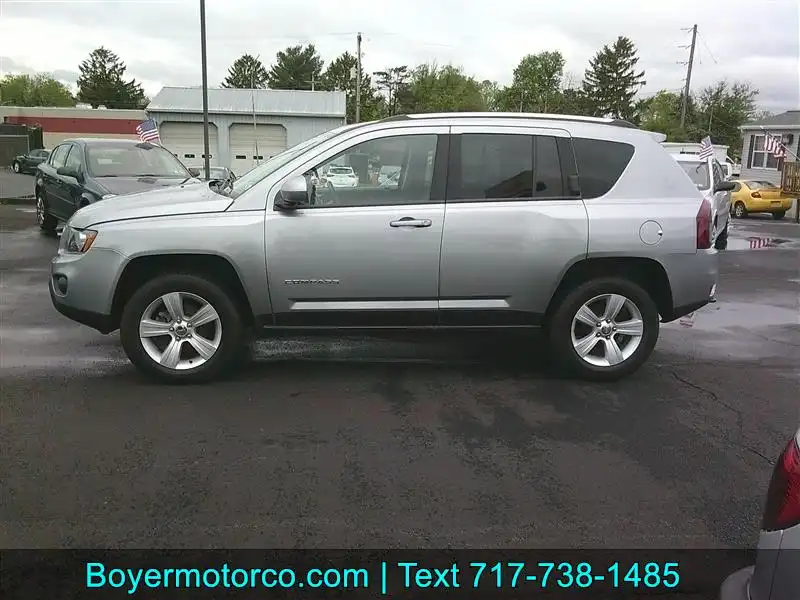 2014 Jeep Compass Latitude 4X4's photo