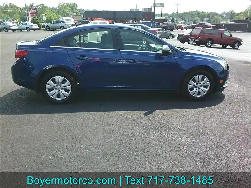 2012 Chevrolet Cruze 4-Door Sedan 2LS's photo