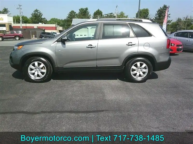2012 Kia Sorento LX V6 AT 4WD's photo