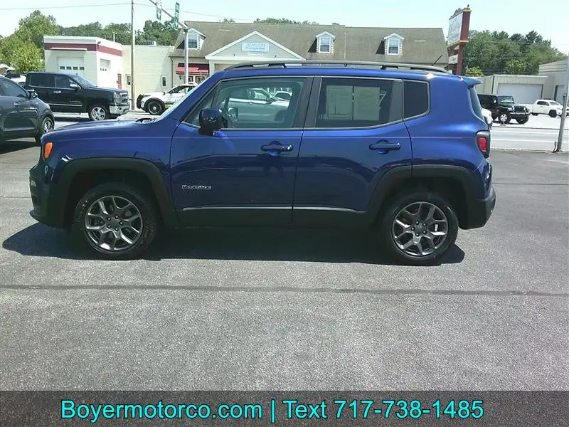 2016 Jeep Renegade Latitude 4x4's photo