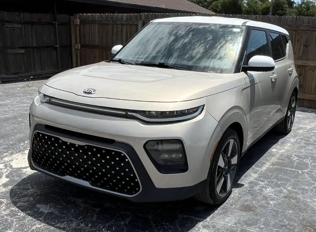 2020 Kia Soul 2.0L EX 6 IVT's photo