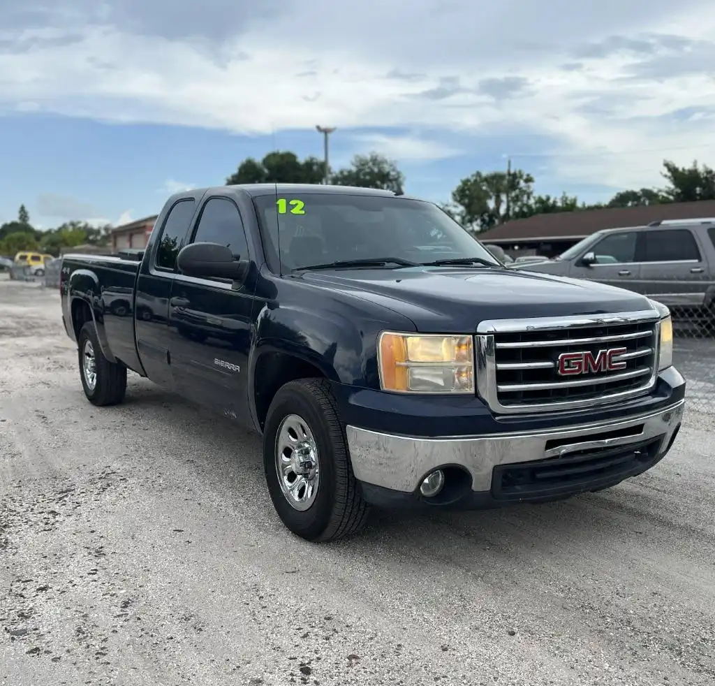 2012 GMC Sierra 4WD Extended Cab SLE LWB's photo