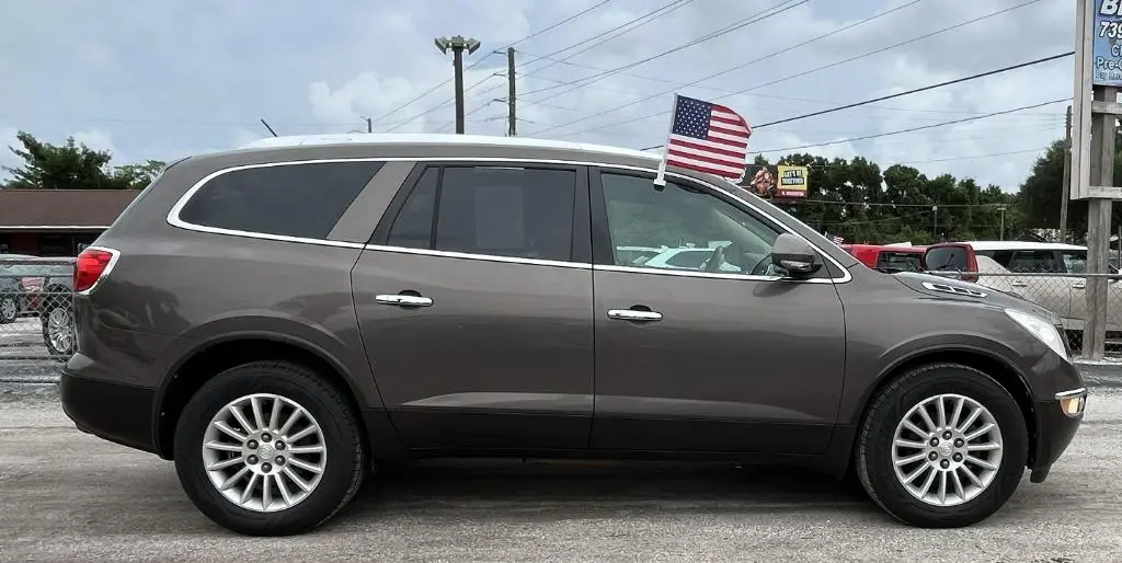 2012 Buick Enclave Leather photo 3