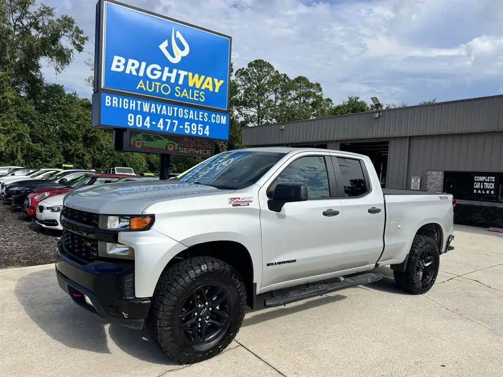 2019 Chevrolet Silverado 1500 Custom Trail Boss 4WD Double Cab Standard Box's photo