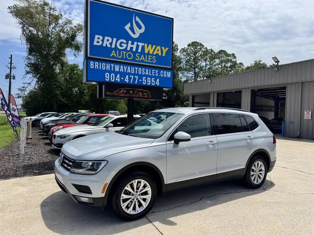 2018 Volkswagen Tiguan 2.0T SE's photo