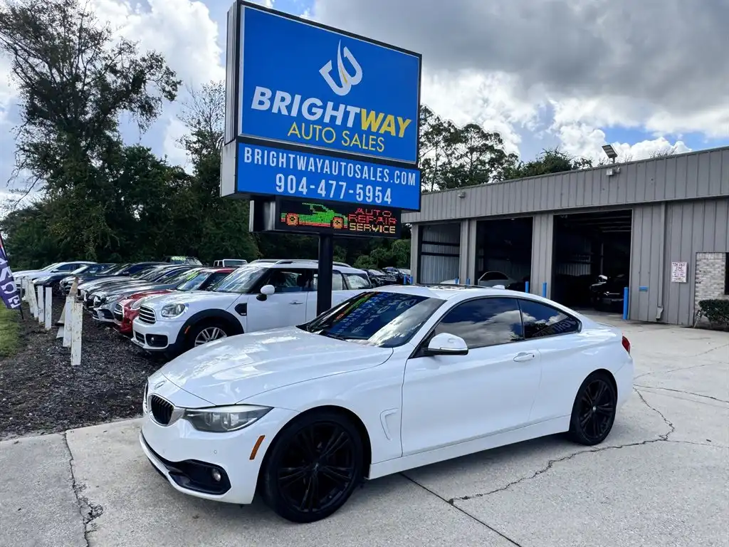 2019 BMW 4 Series 430i Coupe's photo