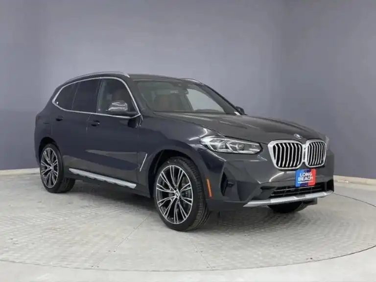 2024 BMW X3 sDrive30i's photo