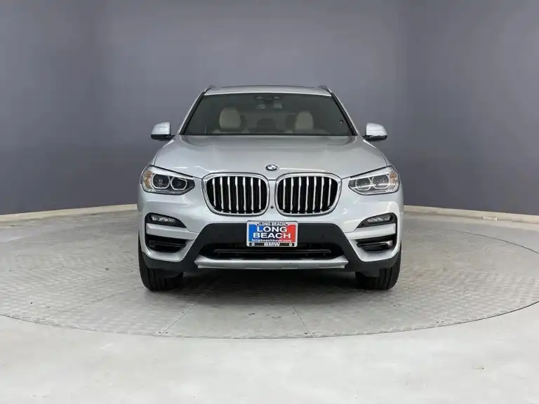 2021 BMW X3 sDrive30i's photo