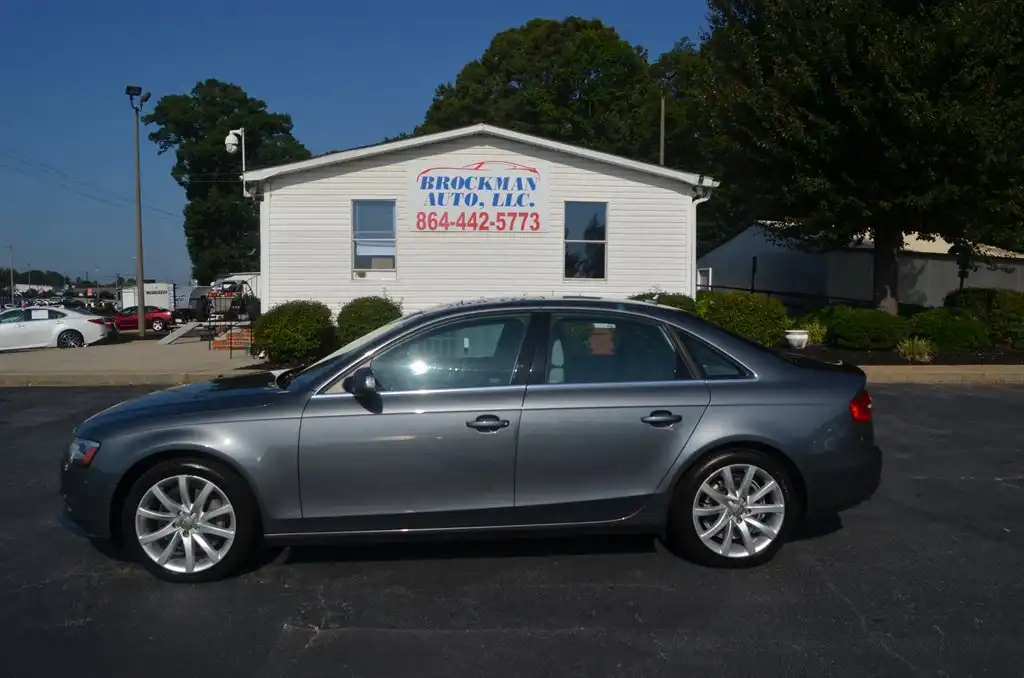 2013 Audi A4 2.0T quattro tiptronic Premium's photo