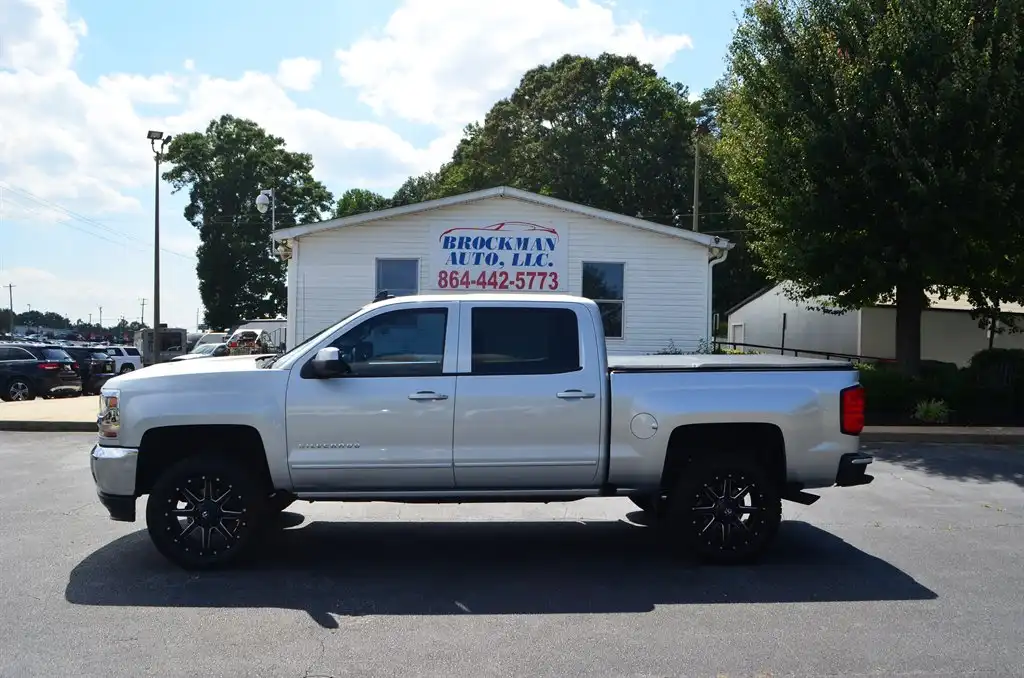 2016 Chevrolet Silverado 1500 LT Crew Cab Short Box's photo