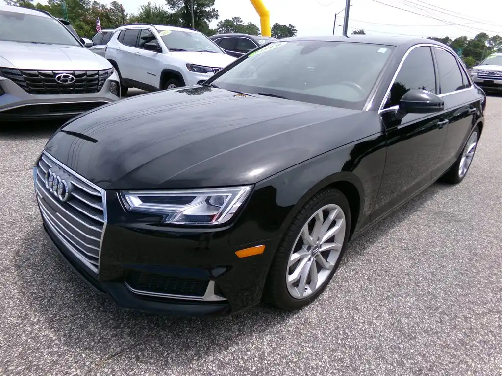 2019 Audi A4 2.0T FWD S tronic Premium Plus's photo