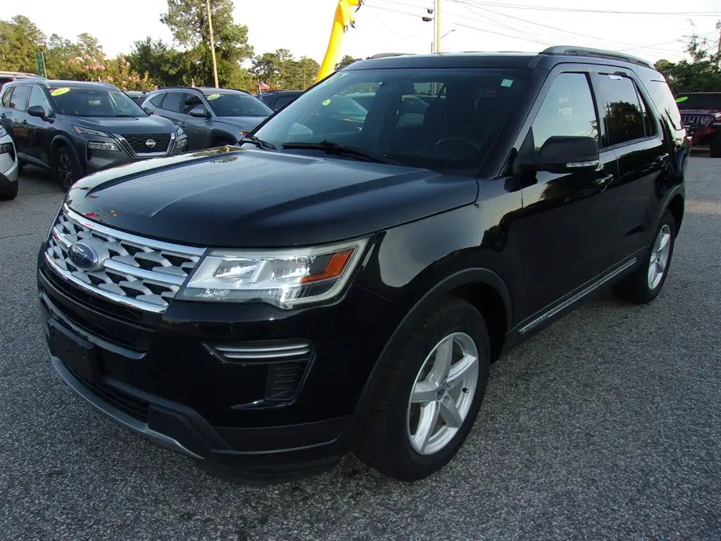 2019 Ford Explorer XLT FWD's photo