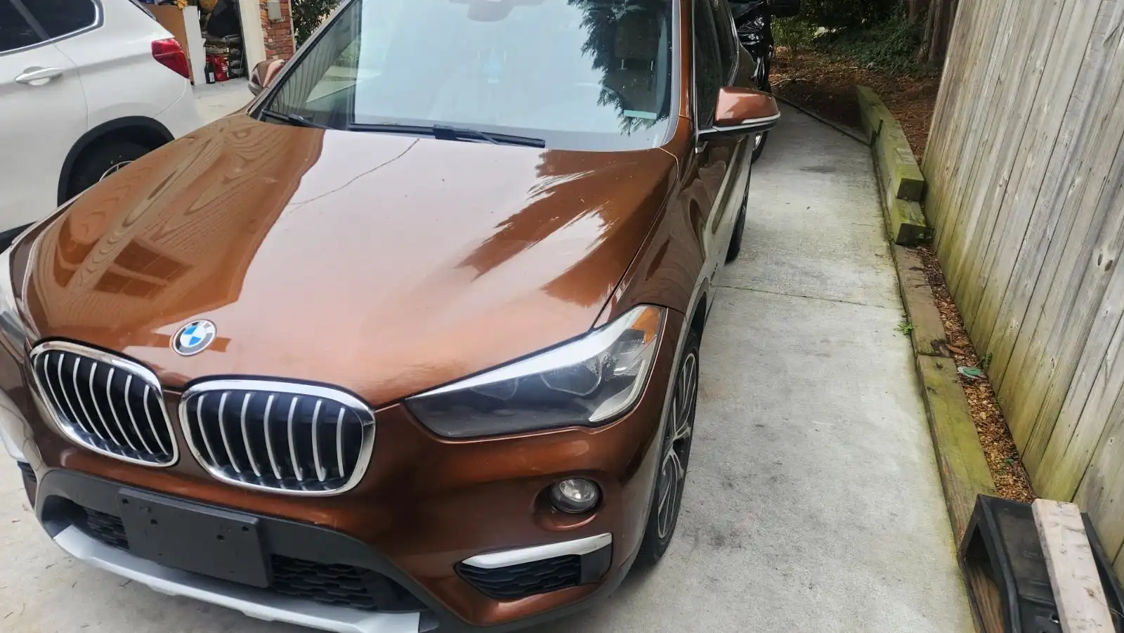 2017 BMW X1 sDrive28i's photo