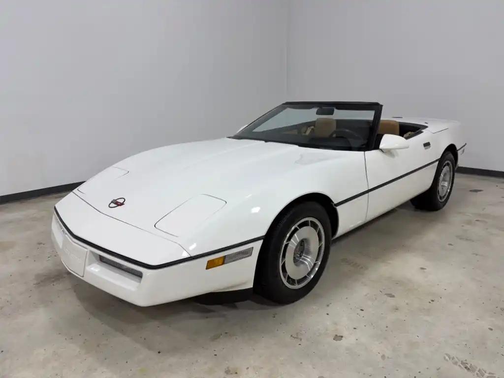 1987 Chevrolet Corvette's photo
