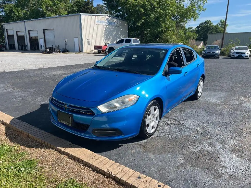 2015 Dodge Dart 2.0 SE's photo