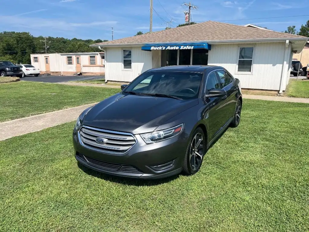 2016 Ford Taurus SEL FWD's photo