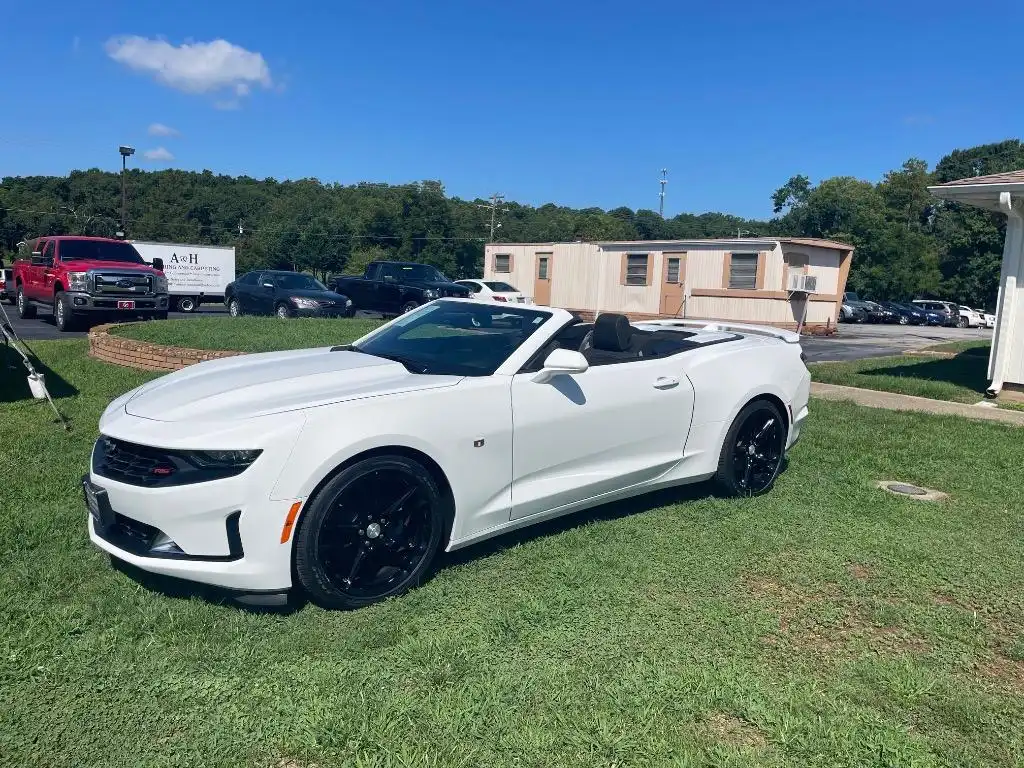 2020 Chevrolet Camaro 2.0 Convertible 1LT's photo