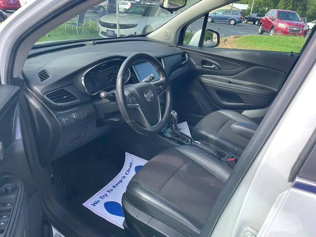2020 Buick Encore Preferred photo 5