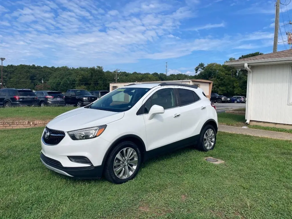 2020 Buick Encore Preferred photo 1