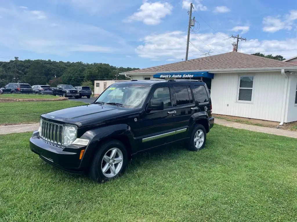2010 Jeep Liberty Limited 4WD's photo