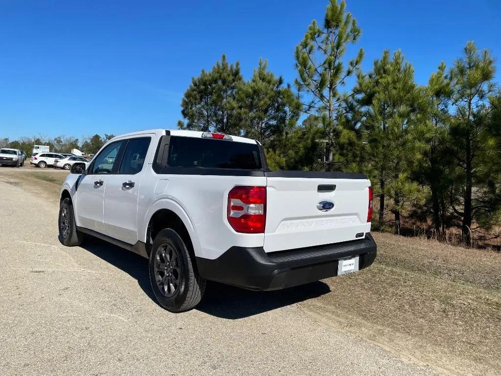 2024 Ford Maverick XLT FWD photo 4