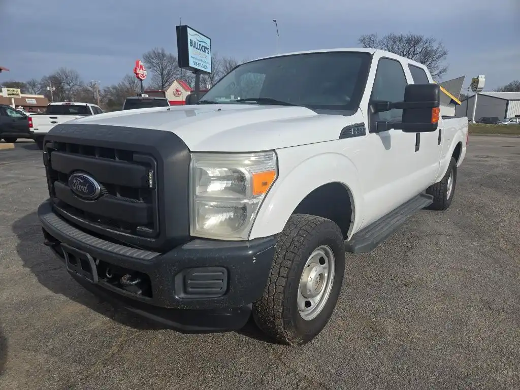 2013 Ford F-250 XL 4x4 Crew Cab 172 in's photo