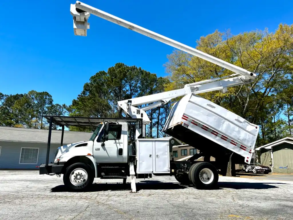 2015 Ford F-750's photo