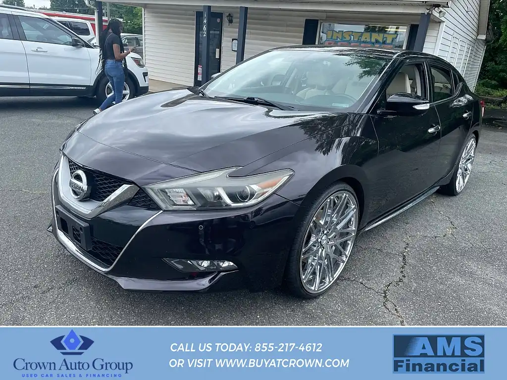 2017 Nissan Maxima 3.5 SV's photo