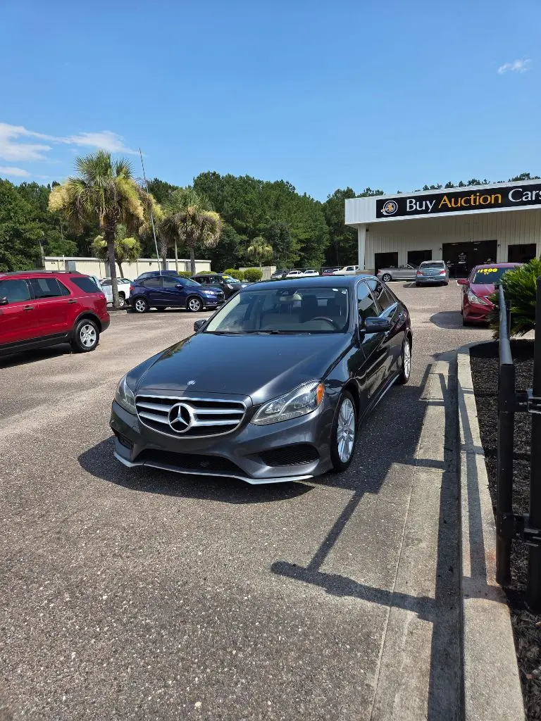 2014 Mercedes-Benz E-Class E350 Sport photo 3