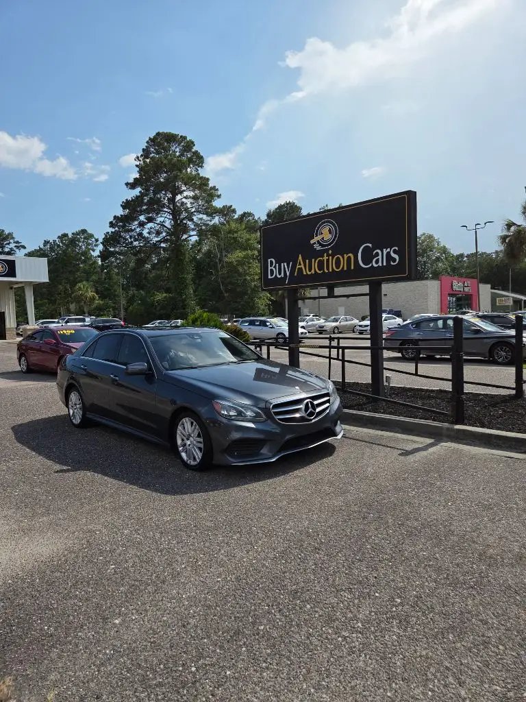 2014 Mercedes-Benz E-Class E350 Sport photo 1