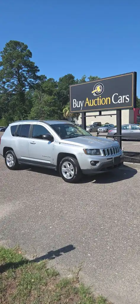 2014 Jeep Compass Sport's photo