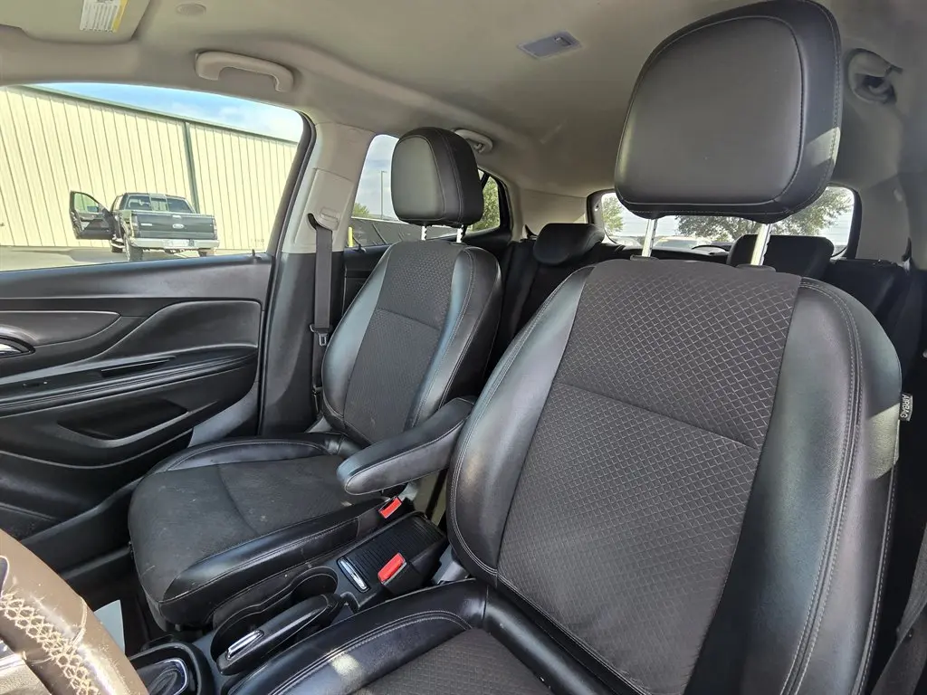 2019 Buick Encore Preferred photo 5