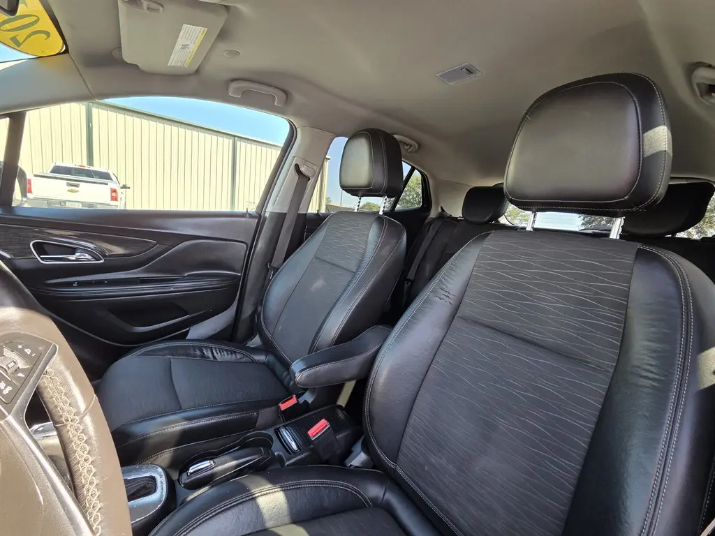 2016 Buick Encore Base photo 5