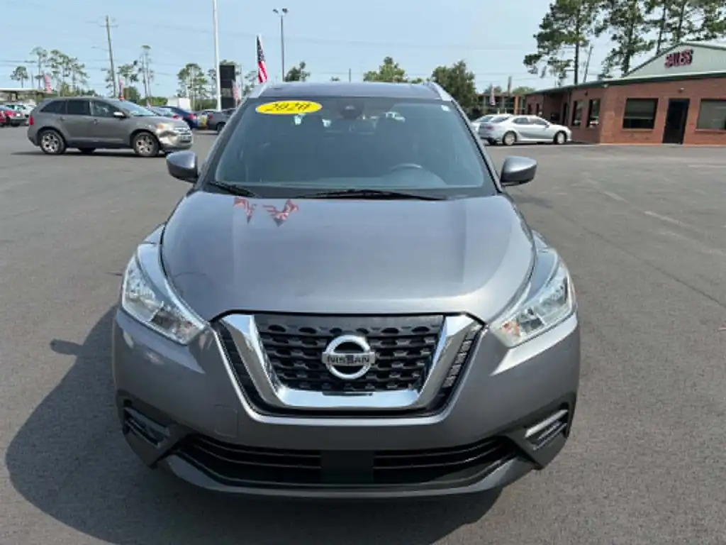 2020 Nissan Kicks 1.6 SV's photo