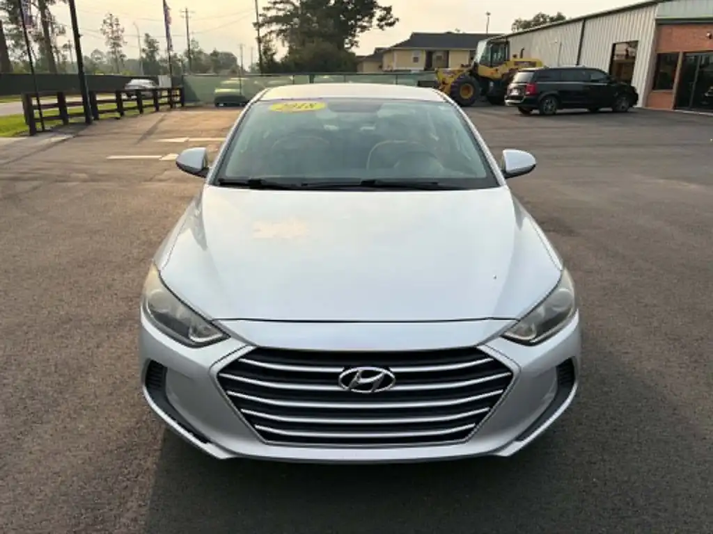 2018 Hyundai Elantra 2.0 SEL A/T SULEZ's photo