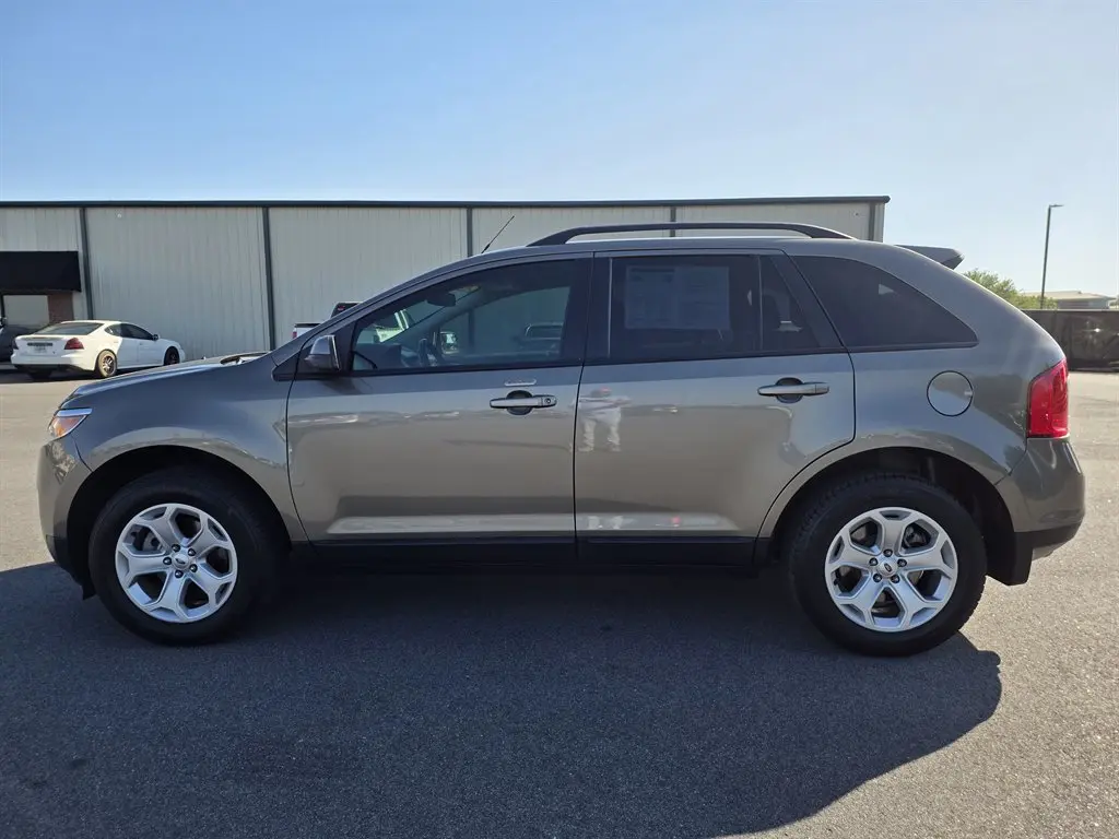 2012 Ford Edge SEL photo 3