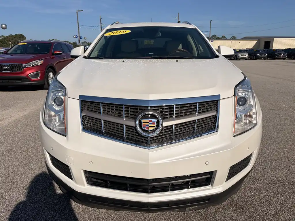 2010 Cadillac SRX FWD Luxury Collection's photo