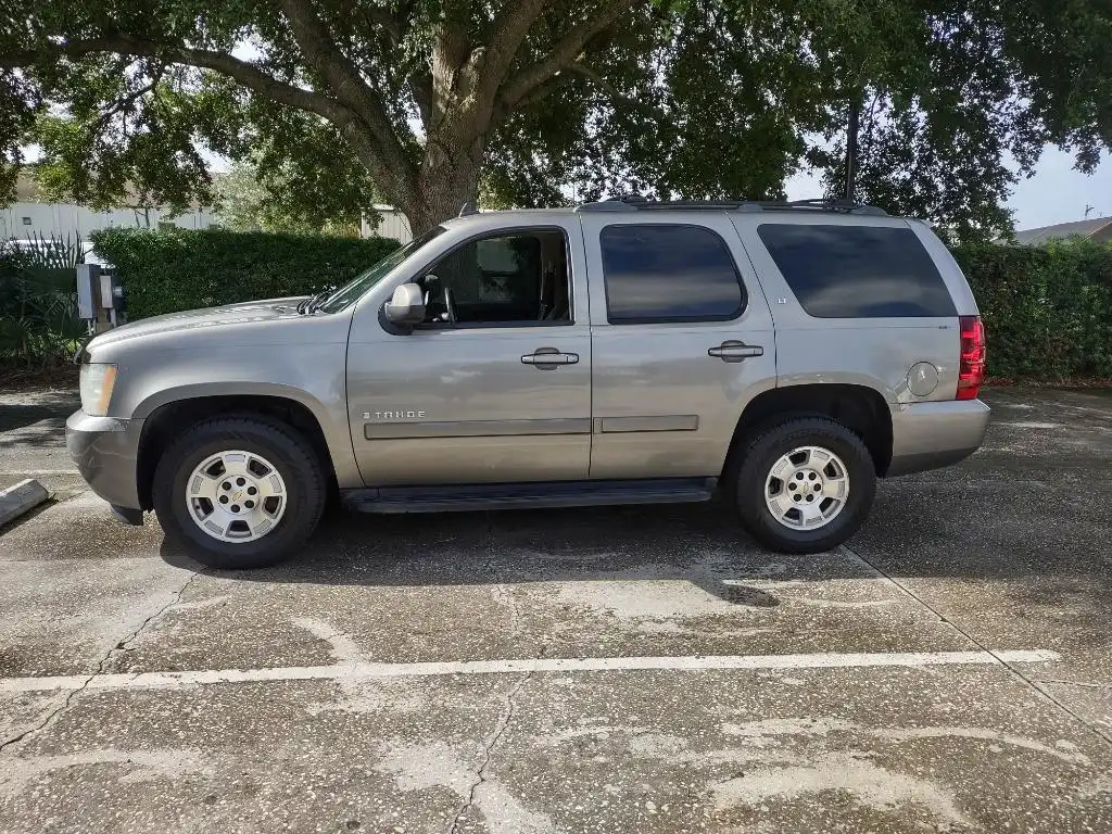 2007 Chevrolet Tahoe 2-Wheel Drive LS's photo