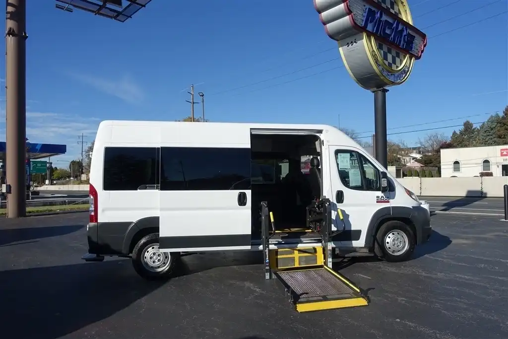 2018 RAM ProMaster Window Van 2500 159 WB High Roof's photo
