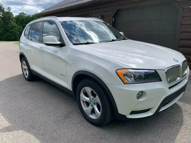 2012 BMW X3 xDrive28i's photo