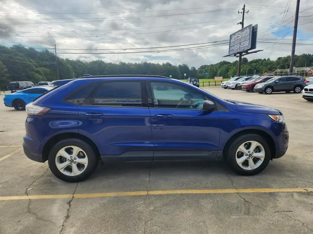 2015 Ford Edge SE's photo