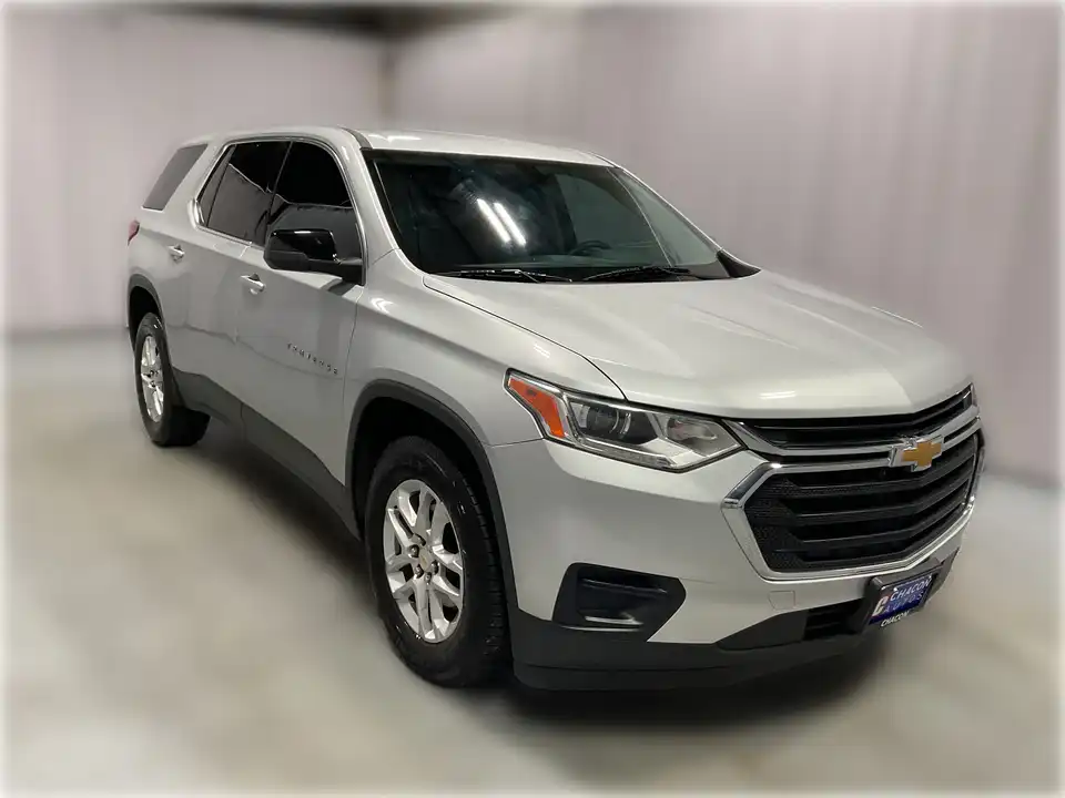 2021 Chevrolet Traverse LS FWD's photo