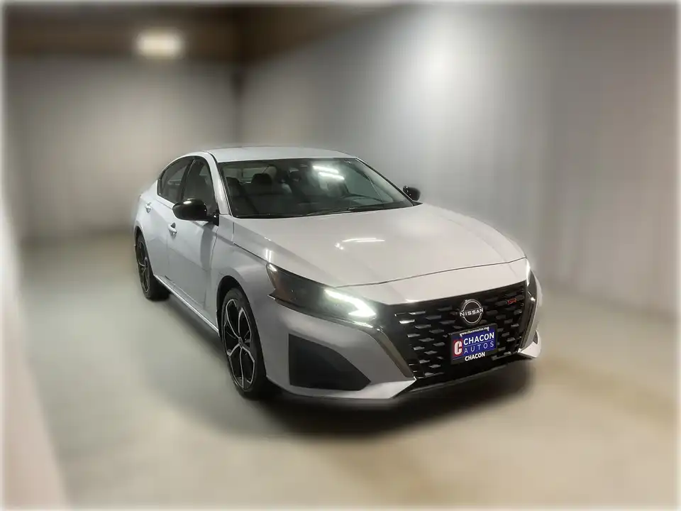 2025 Nissan Altima 2.5 SR AWD's photo
