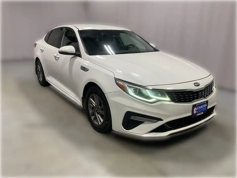 2020 Kia Optima LX Auto's photo