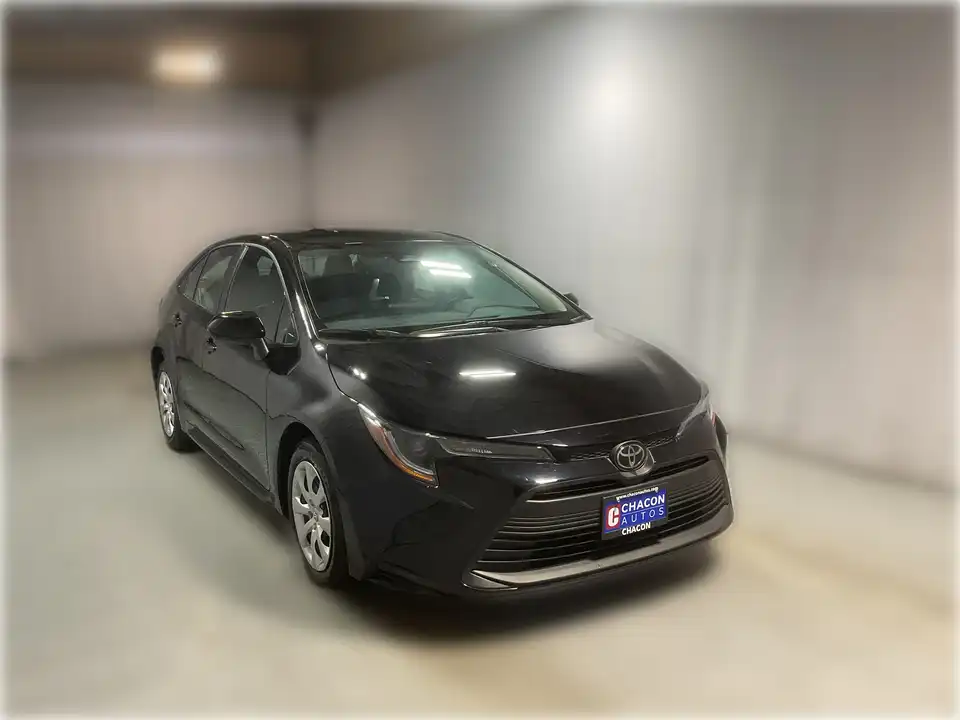 2026 Toyota Corolla LE CVT's photo